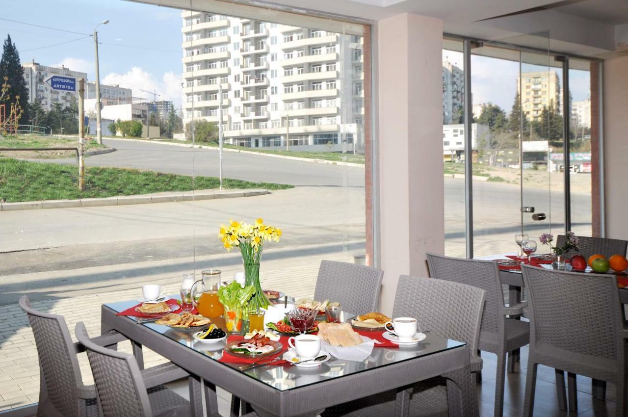 Hotel Kavela Tbilisi Exteriör bild