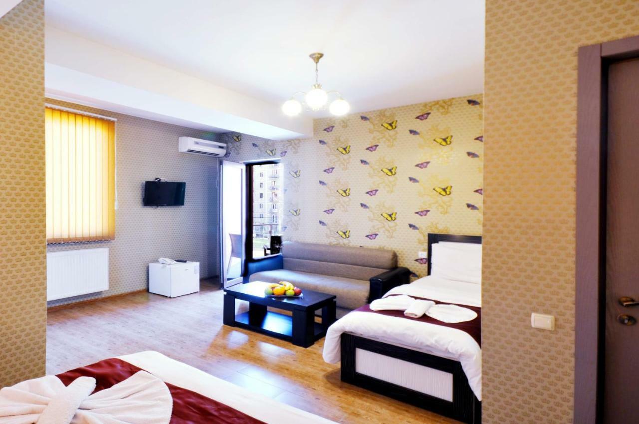 Hotel Kavela Tbilisi Exteriör bild